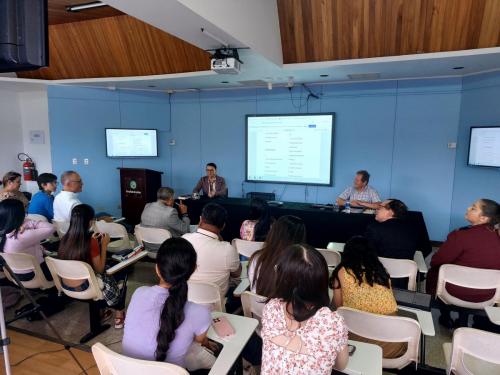 Conferencia «La originalidad de las coplas de Jorge Manrique», impartida por el Dr. Víctor de Lama de la Cruz, profesor catedrático de la Universidad Complutense de Madrid, celebrada el lunes 12 de mayo, 2025.