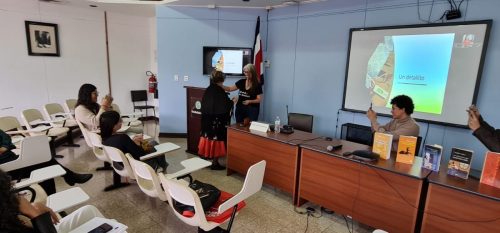 XIII Coloquio de Literatura Costarricense, en homenaje a Yadira Calvo Fajardo. 3 de octubre.